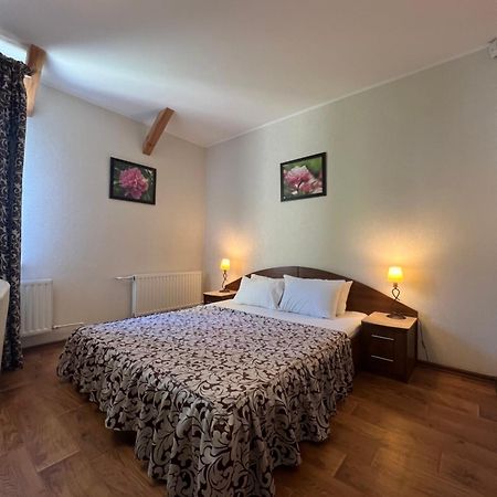 Apart Hotel Asotel Harkiv Dış mekan fotoğraf