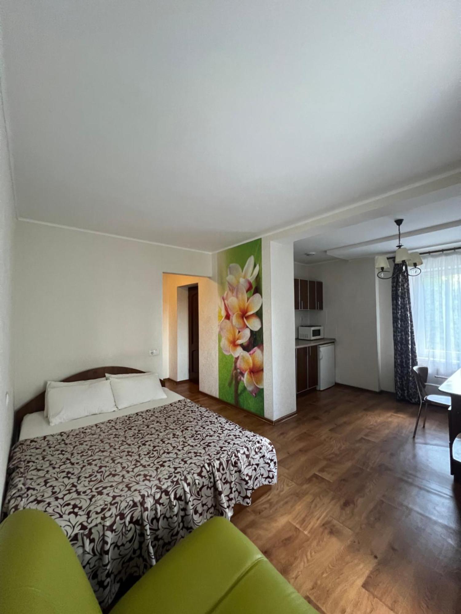 Apart Hotel Asotel Harkiv Dış mekan fotoğraf