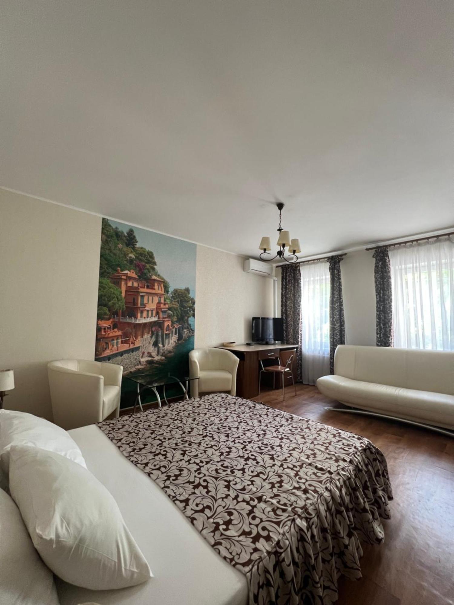 Apart Hotel Asotel Harkiv Dış mekan fotoğraf