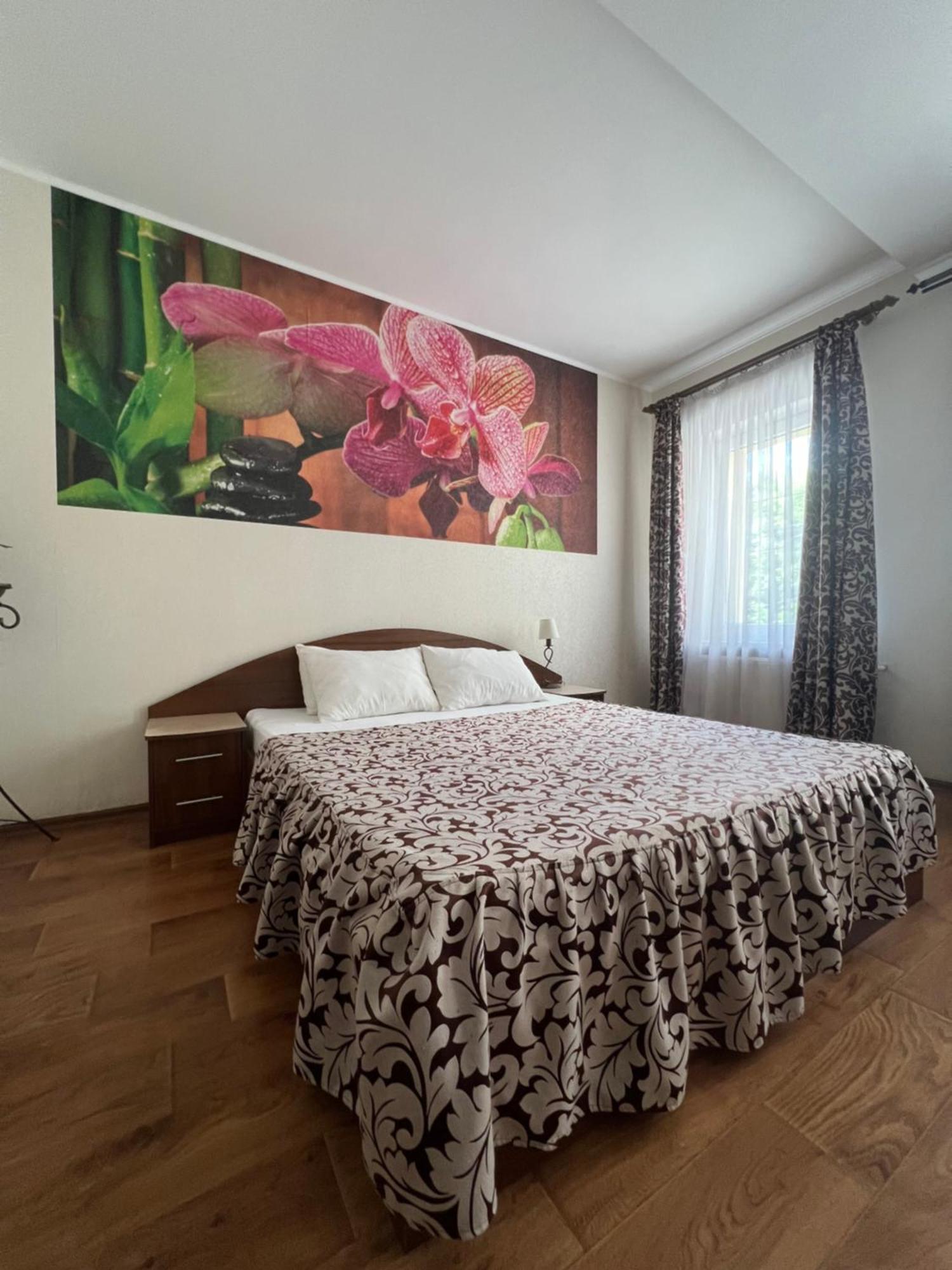 Apart Hotel Asotel Harkiv Dış mekan fotoğraf