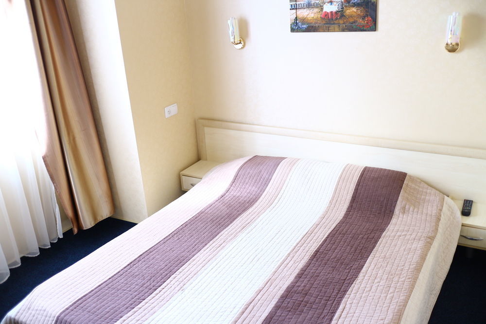 Apart Hotel Asotel Harkiv Dış mekan fotoğraf