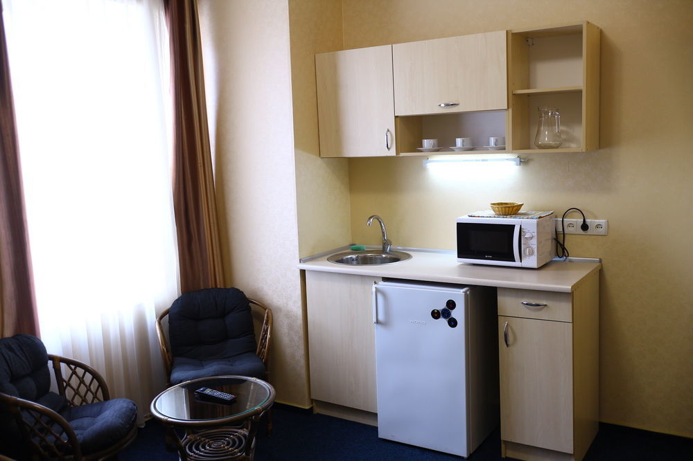 Apart Hotel Asotel Harkiv Dış mekan fotoğraf