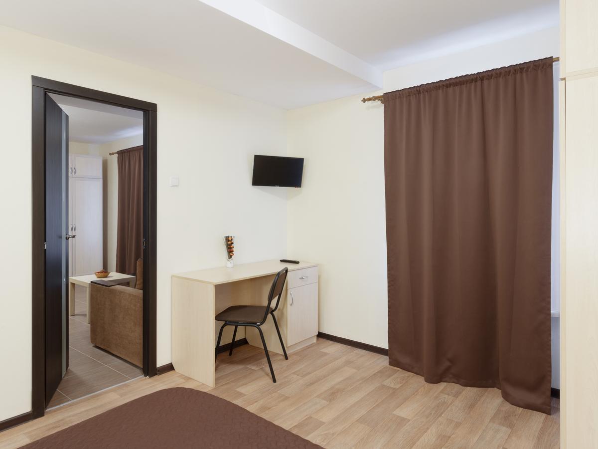 Apart Hotel Asotel Harkiv Dış mekan fotoğraf
