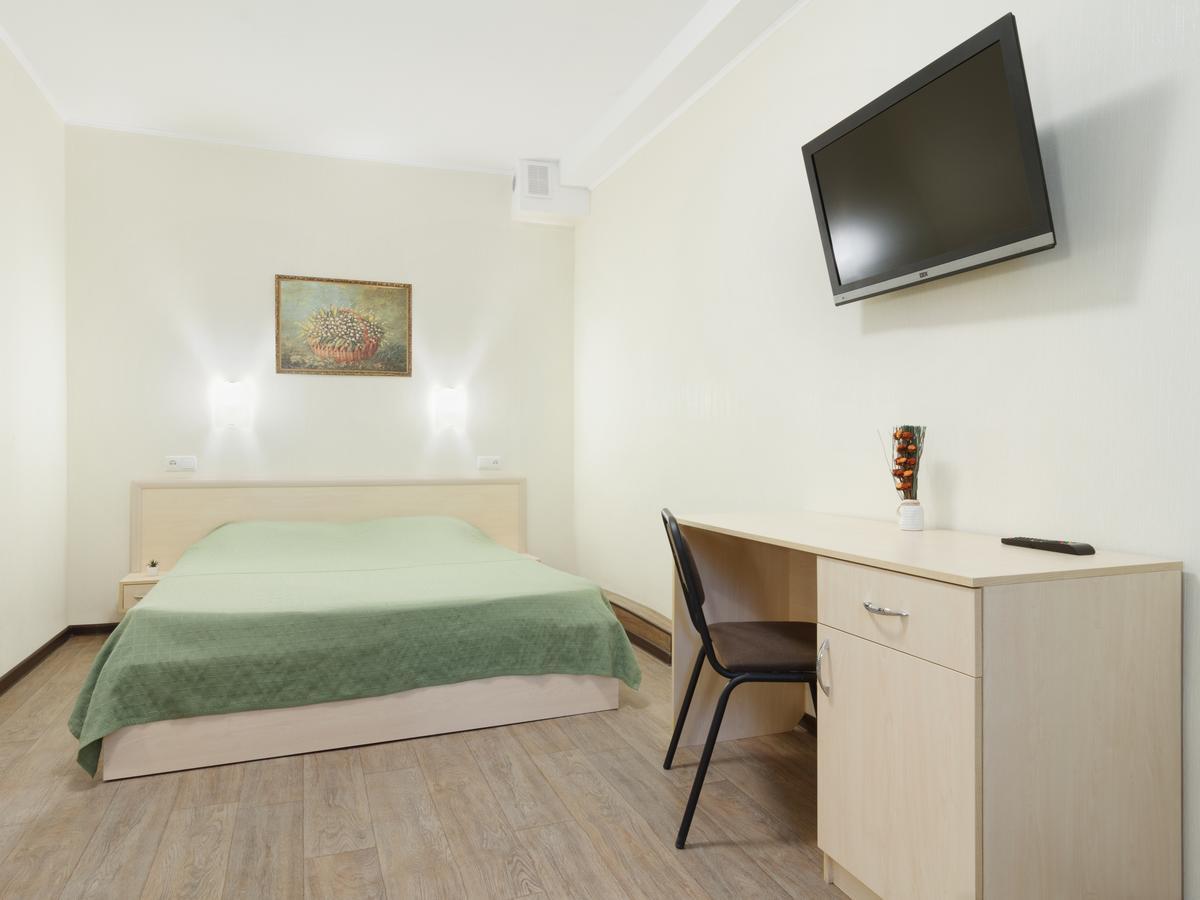 Apart Hotel Asotel Harkiv Dış mekan fotoğraf